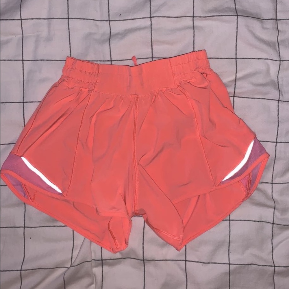 lululemon hotty hots